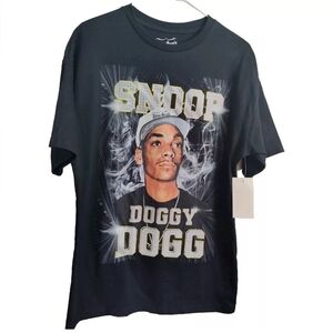 Dogg Supply by Snoop Dogg Graphic Print T Shirt Mens Size XS Doggy Dog